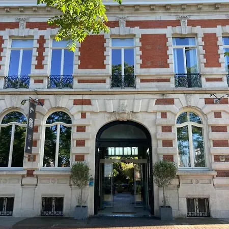 Chateau Lapin 2